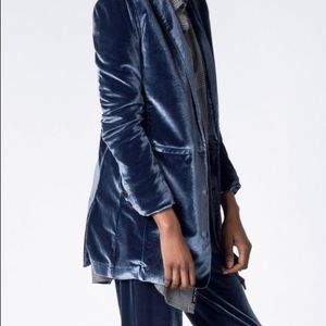WILDFANG Plush Velvety Blazer